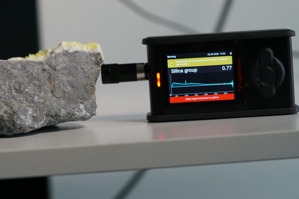 miniRaman Spectrometer for pharmaceuticals analysis